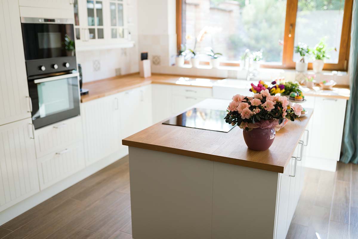 how to fit a kitchen worktop